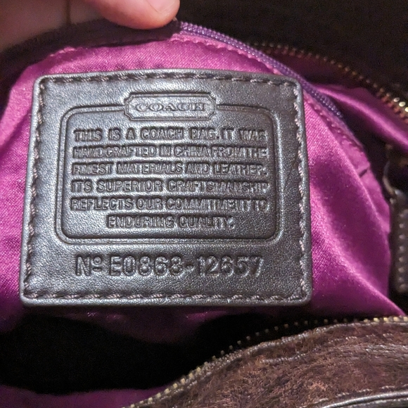 Authentic Coach shoulder bag - Picture 6 of 6